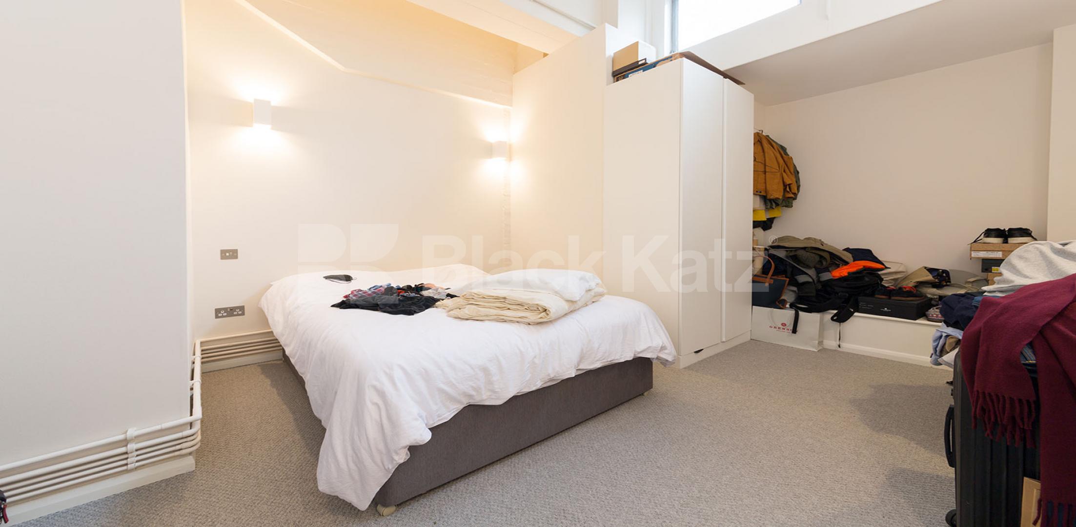 			WAREHOUSE CONVERSION IN ANGEL-OLD STREET-SHOREDITCH, 1 Bedroom, 1 bath, 1 reception Flat			 EAGLE HOUSE-EAGLE WHARF ROAD, ANGEL-OLD STREET-SHOREDITCH